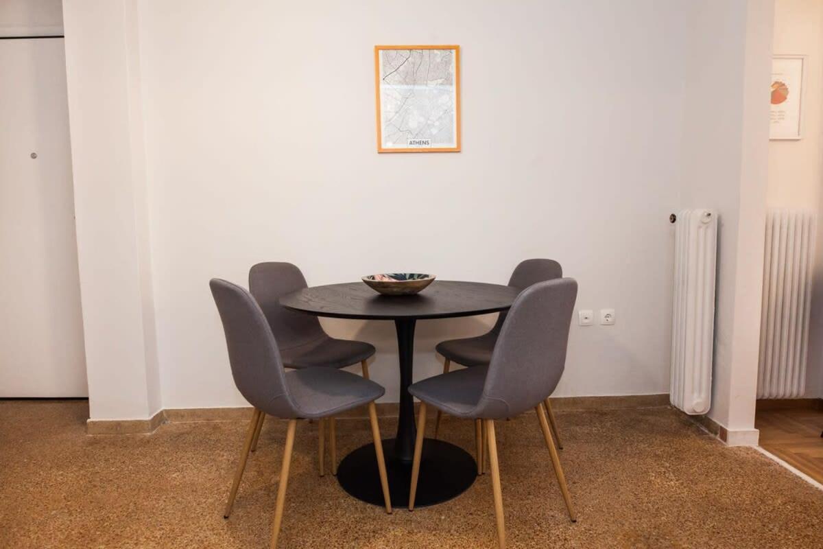 Contemporary Stylish Apartment Located Near Metaxourgeio Area Αθήνα Εξωτερικό φωτογραφία